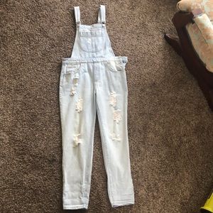 Forever 21 Distressed Denim Overalls S28